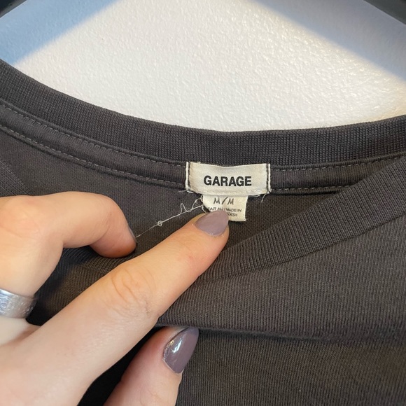 Cropped T-shirt - Picture 2 of 2